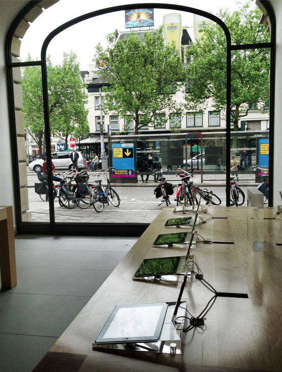 Apple store, Leidseplein