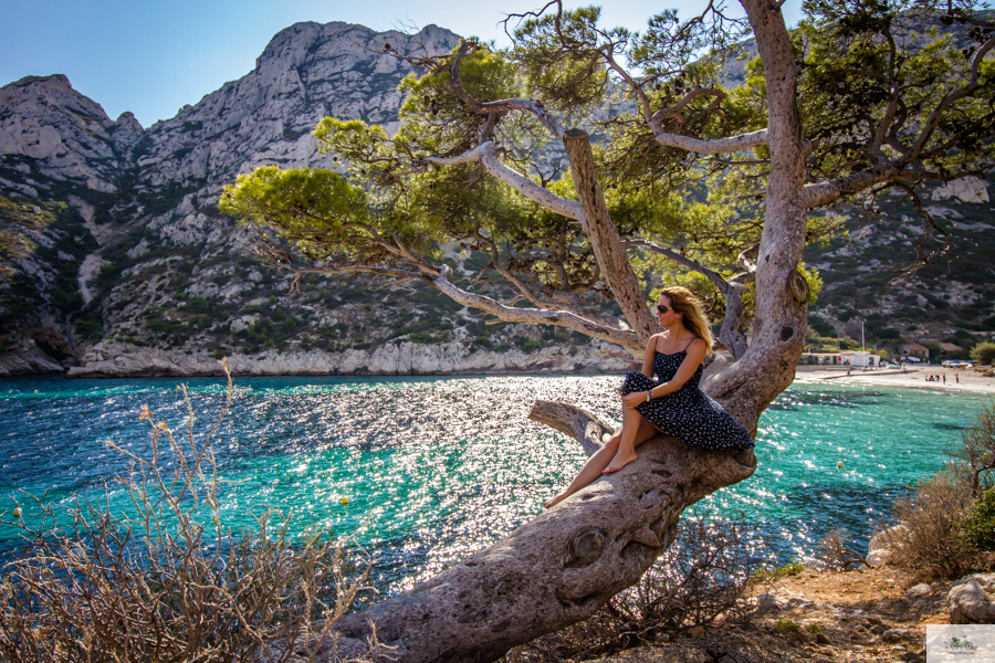 Falling Off Bicycles, Julia Willard, France Instagrammer, calanque, Provence, Côte d'Azur, Mediterranean Sea, swim in France, Calanque Sormiou