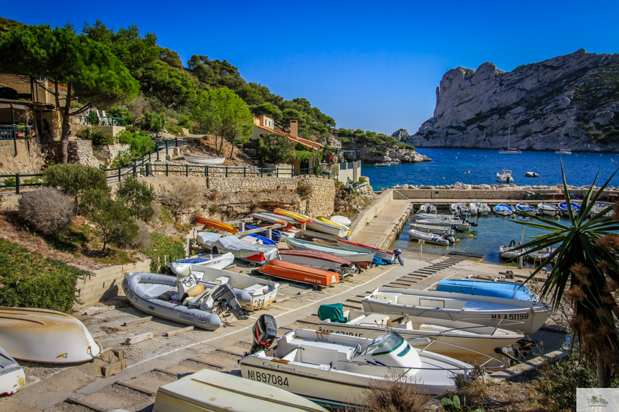 Falling Off Bicycles, Julia Willard, France Instagrammer, calanque, Provence, Côte d'Azur, Mediterranean Sea, swim in France, Calanque Sormiou