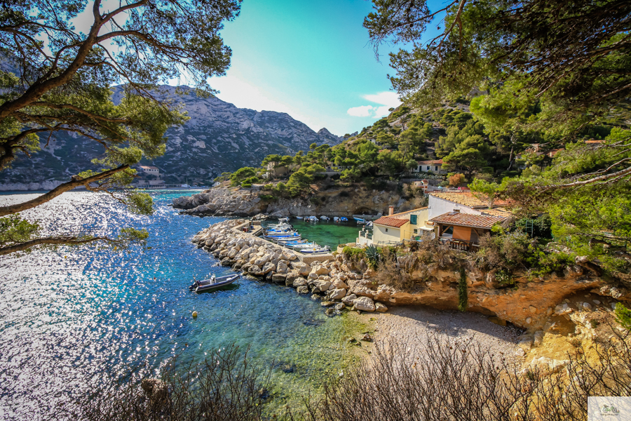 Falling Off Bicycles, Julia Willard, France Instagrammer, calanque, Provence, Côte d'Azur, Mediterranean Sea, swim in France, Calanque Sormiou