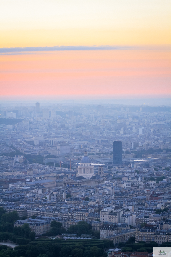 Tour Montparnasse, Julia Willard, Falling Off Bicycles, view over Paris, best view in Paris, Montparnasse observation deck