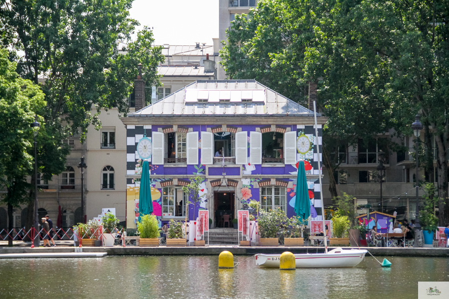 Julia Willard, Julie Willard, Quai de la Loire, Paris 19, Pavillon des Canaux, boat ride Paris, Alice in Wonderland, Alice Through the Looking Glass