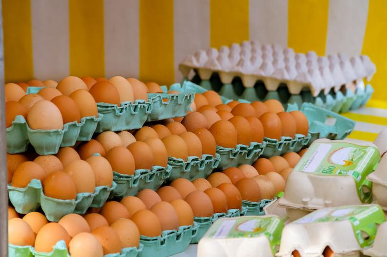 Fresh marché eggs in Paris, kitchen photography, food photo, Falling Off Bicycles by Julia Willard
