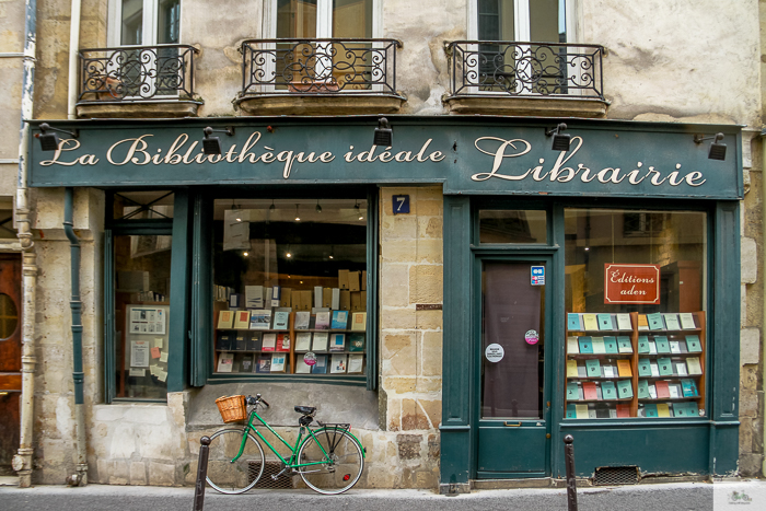 Julia Willard, Falling Off Bicycles, Julie Willard, Julia Arias, Paris, France, fob bike, biking in Paris