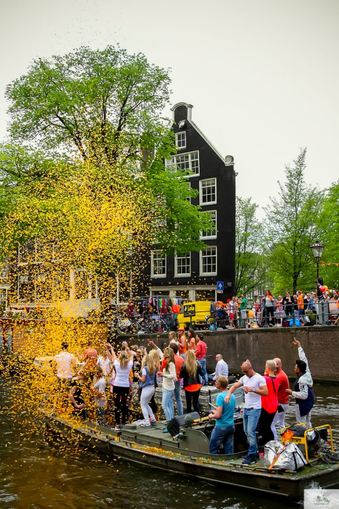 Julia Willard, Julie Willard, Falling Off Bicycles, Julia Arias, Netherlands, spring, Amsterdam, travel in Holland, Holland, Holland pics, noord Holland, King's Day, cycle Holland, bike, bicycle, bike paths Netherlands