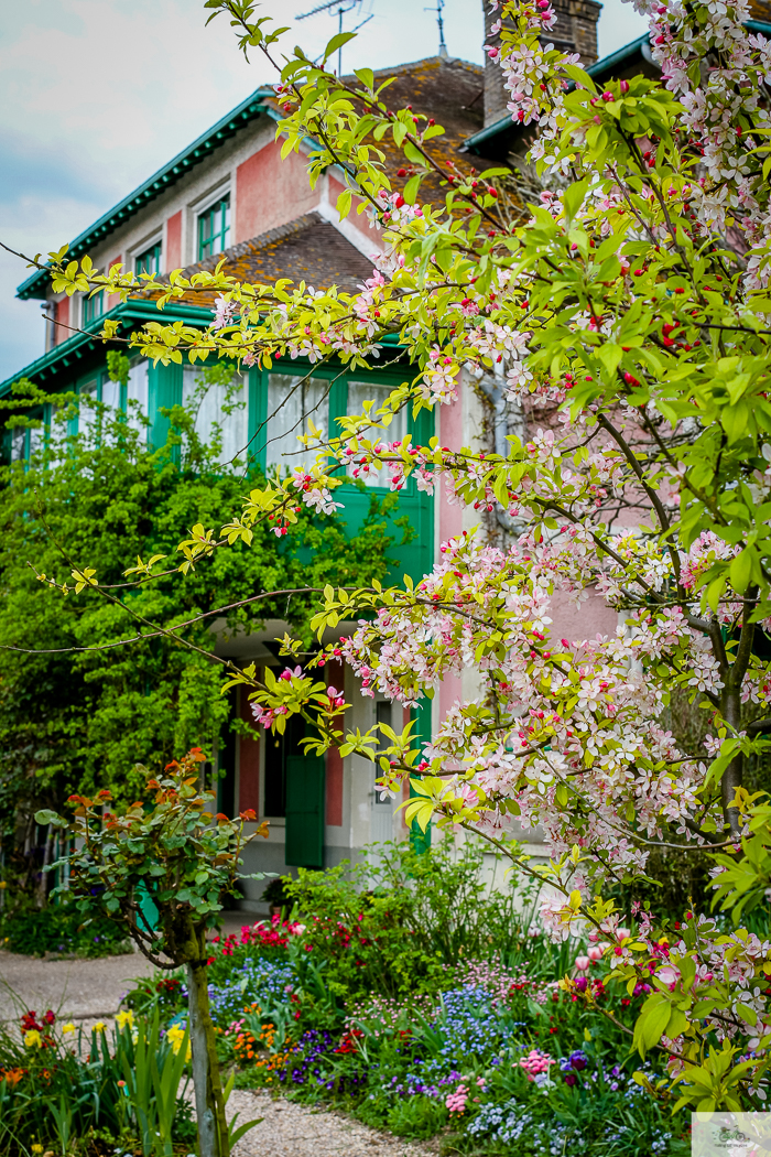 Julia Willard, Julie Willard, Julia Arias, Giverny, Vernon, Normandie, Normandy, Paris day trip, France, Normandy trip, Claude Monet, Monet's Garden